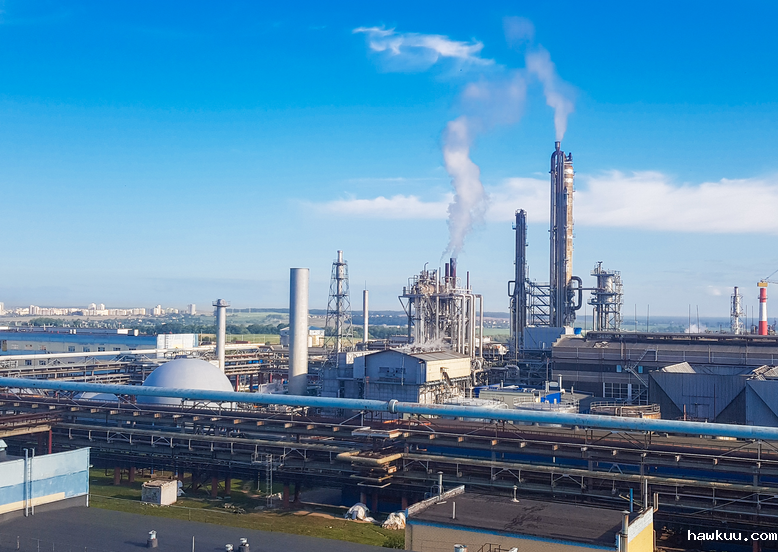 烟气排放温湿度监测难题?优米官方客服电话高湿型变送器，恶劣工况下数据真实可靠！